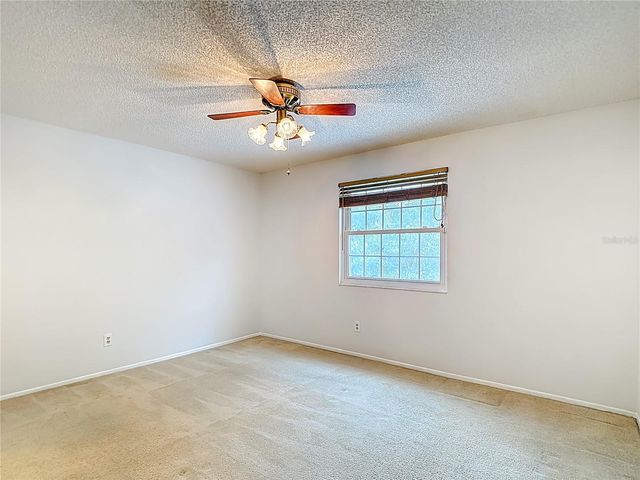 16851 LE CLARE SHORES DRIVE, Tampa, FL 33624