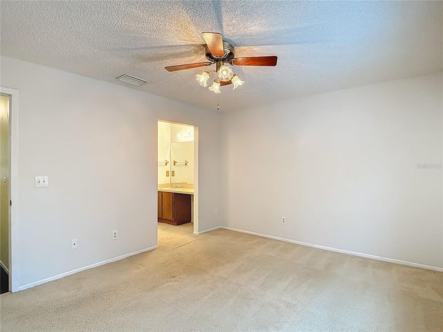 16851 LE CLARE SHORES DRIVE, Tampa, FL 33624