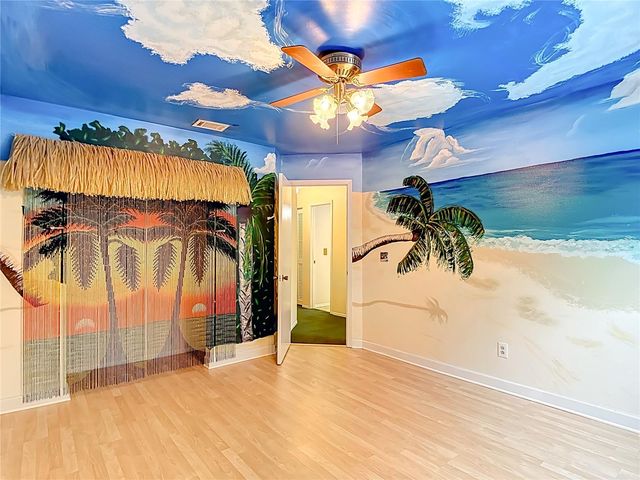 16851 LE CLARE SHORES DRIVE, Tampa, FL 33624