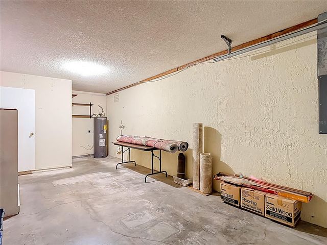 16851 LE CLARE SHORES DRIVE, Tampa, FL 33624