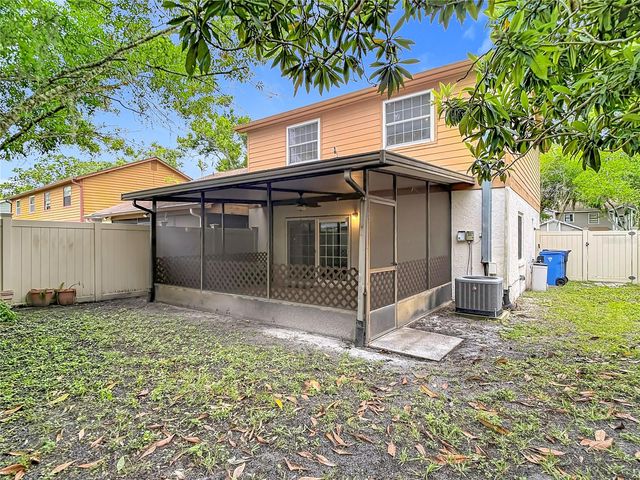 16851 LE CLARE SHORES DRIVE, Tampa, FL 33624