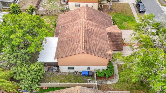 16851 LE CLARE SHORES DRIVE, Tampa, FL 33624