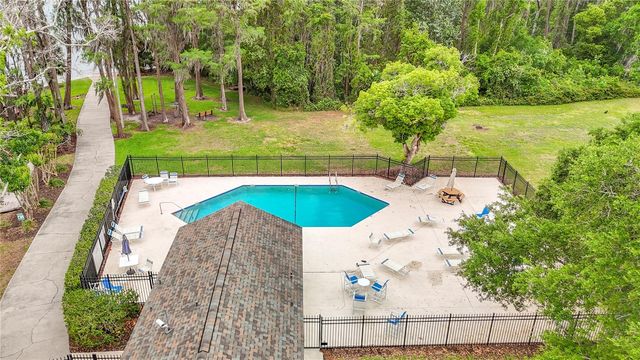 16851 LE CLARE SHORES DRIVE, Tampa, FL 33624