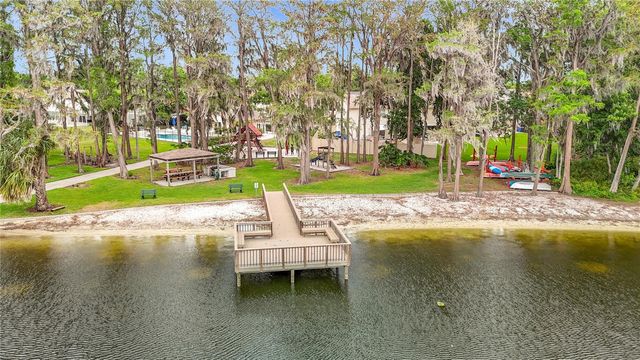 16851 LE CLARE SHORES DRIVE, Tampa, FL 33624