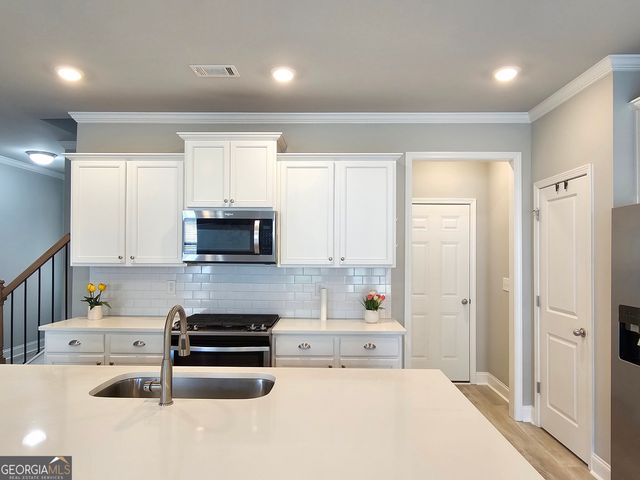 2364 Morgan Place Drive, Buford, GA 30519
