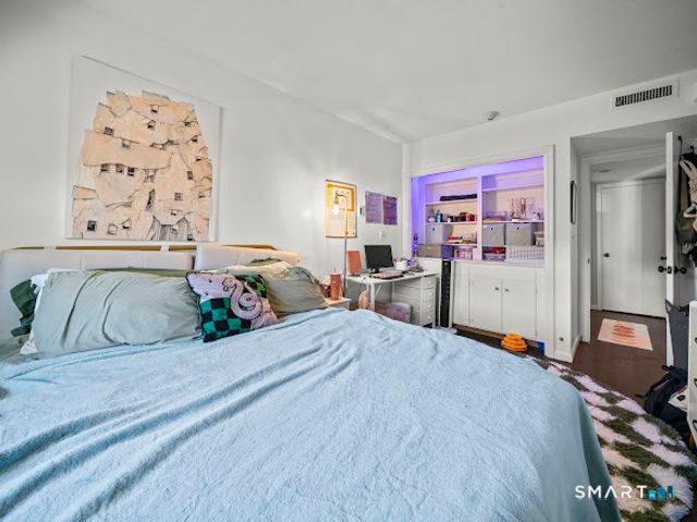 799 Prospect Avenue APT C6, West Hartford, CT 06105