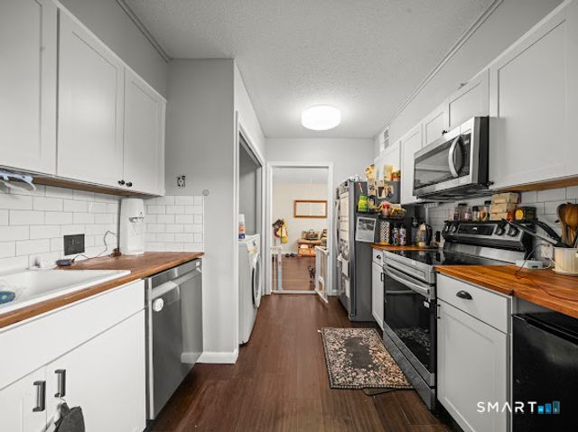 799 Prospect Avenue APT C6, West Hartford, CT 06105