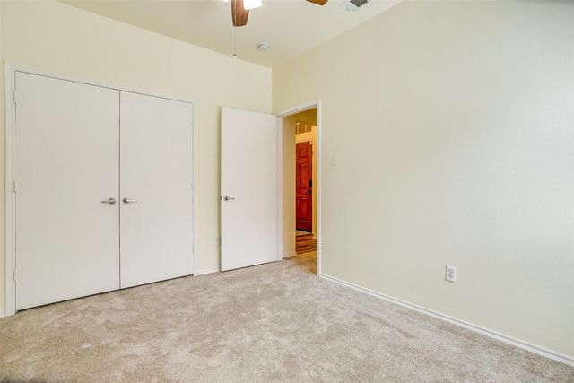 909 Hunter Lane, Burleson, TX 76028