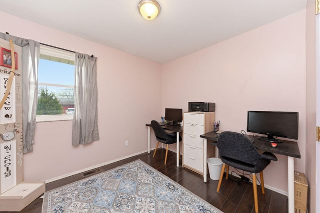 126 Honeysuckle Drive, Florence, KY 41042