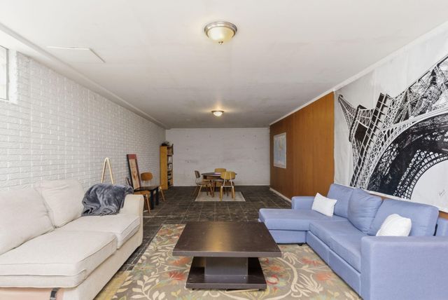 126 Honeysuckle Drive, Florence, KY 41042