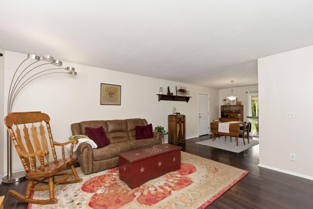 126 Honeysuckle Drive, Florence, KY 41042