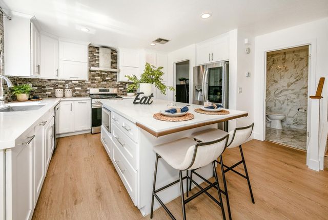 5726 Jersey Dr, Rocklin, CA 95765