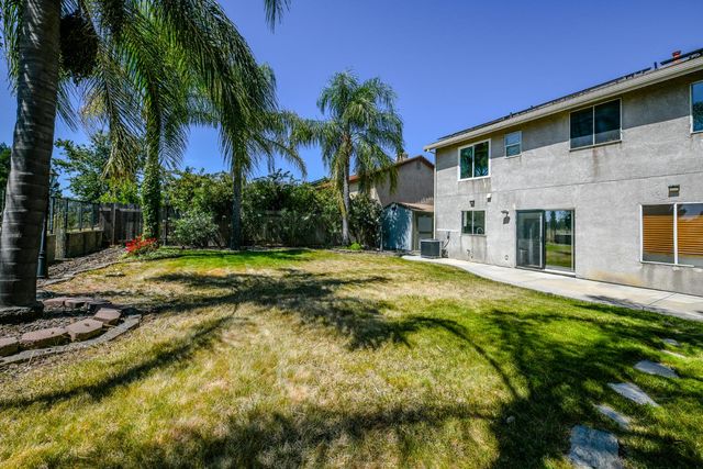 5726 Jersey Dr, Rocklin, CA 95765