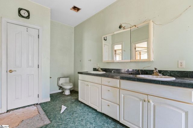 57 Hungate Drive, Travelers Rest, SC 29690