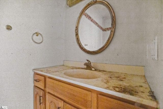 57 Hungate Drive, Travelers Rest, SC 29690