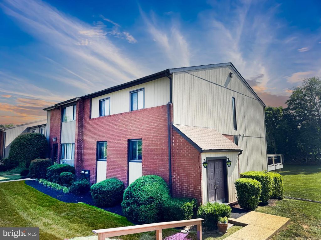 3115 OLD POST DR, Baltimore, MD 21208