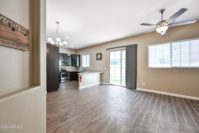 1367 S Country Club Drive Unit 1101, Mesa, AZ 85210