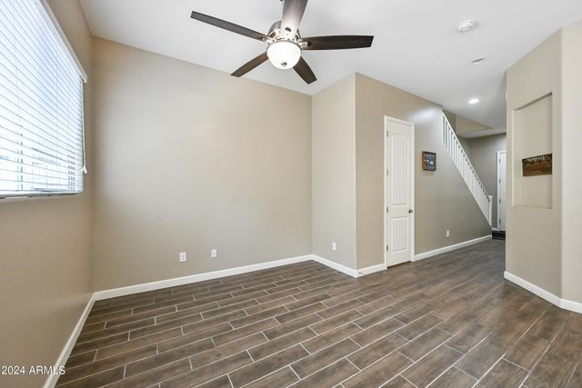 1367 S Country Club Drive Unit 1101, Mesa, AZ 85210