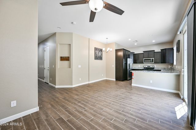 1367 S Country Club Drive Unit 1101, Mesa, AZ 85210