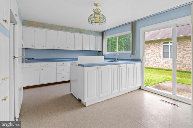 7905 WINTERSET AVE, Pikesville, MD 21208