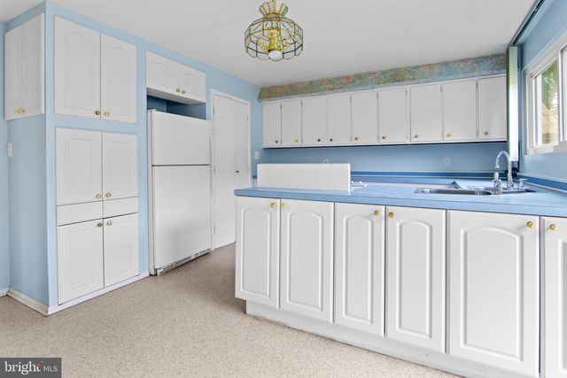 7905 WINTERSET AVE, Pikesville, MD 21208