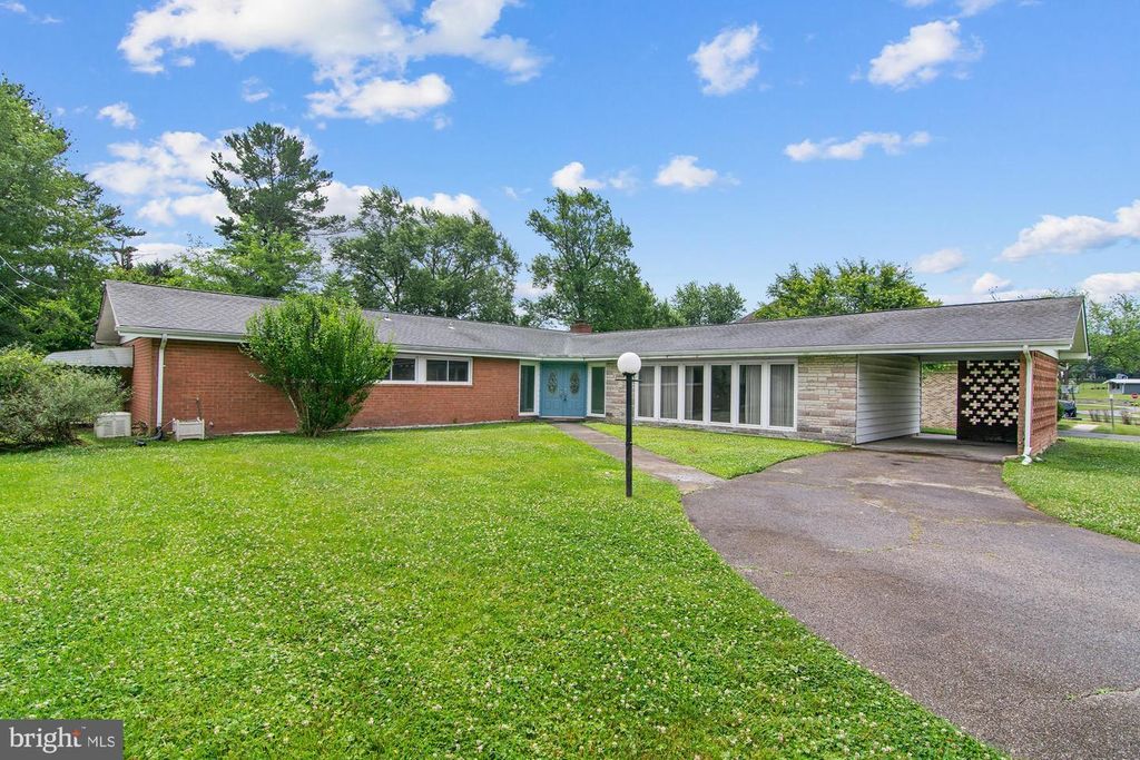 7905 WINTERSET AVE, Pikesville, MD 21208