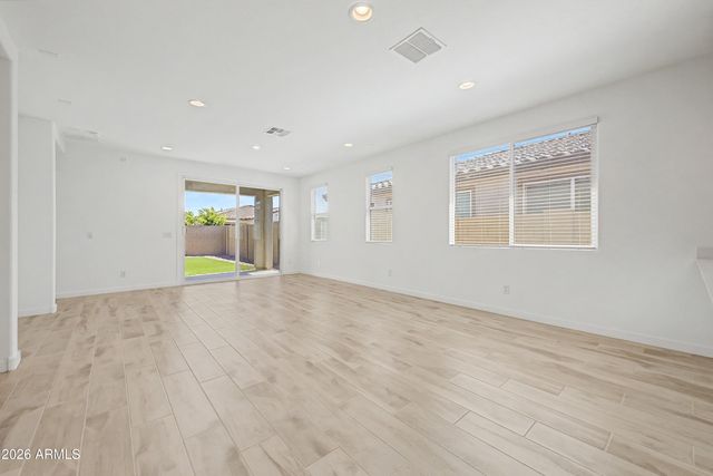 3063 E HAYFIELD Way, San Tan Valley, AZ 85140