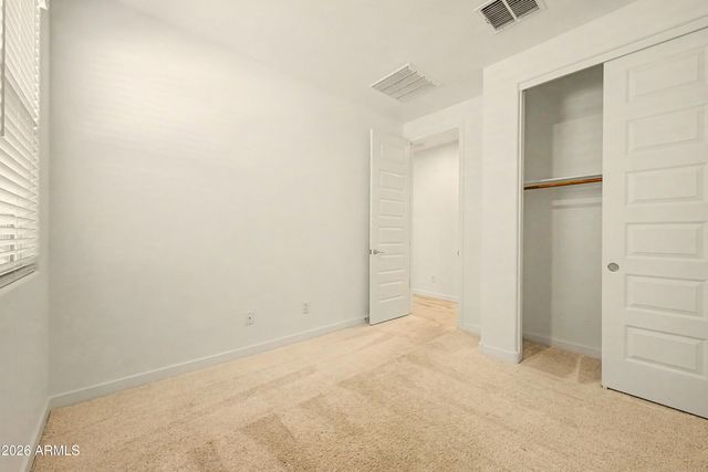 3063 E HAYFIELD Way, San Tan Valley, AZ 85140