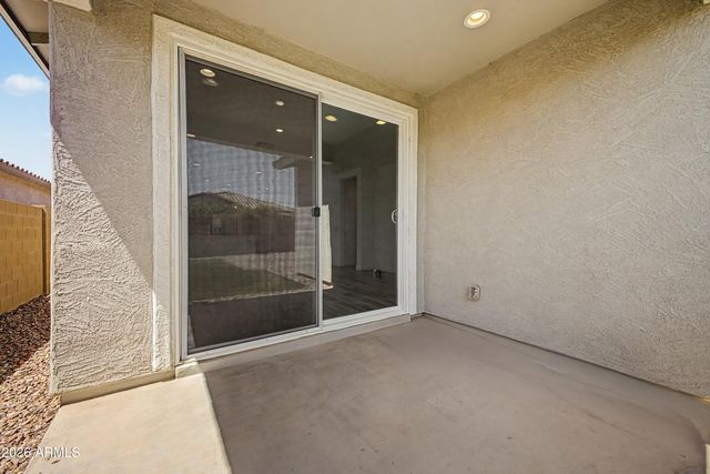 3063 E HAYFIELD Way, San Tan Valley, AZ 85140
