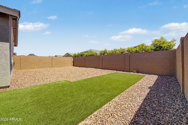 3063 E HAYFIELD Way, San Tan Valley, AZ 85140