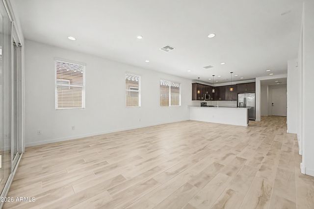 3063 E HAYFIELD Way, San Tan Valley, AZ 85140