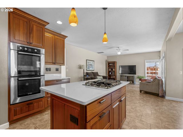 1157 POLLYANNE Ave, Salem, OR 97306