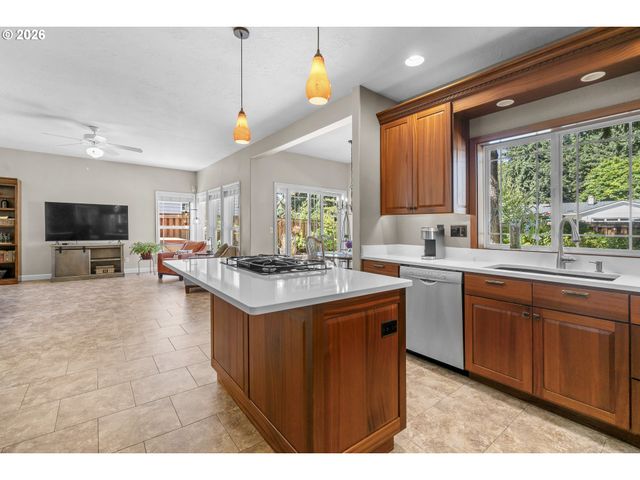 1157 POLLYANNE Ave, Salem, OR 97306
