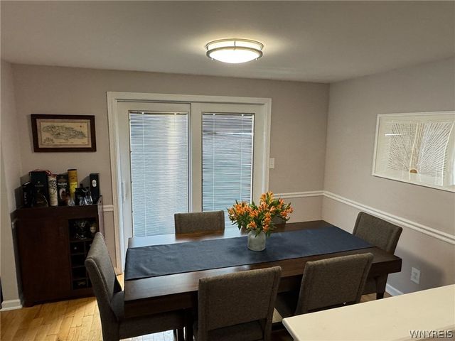 52 Parkview Court, Lancaster, NY 14086