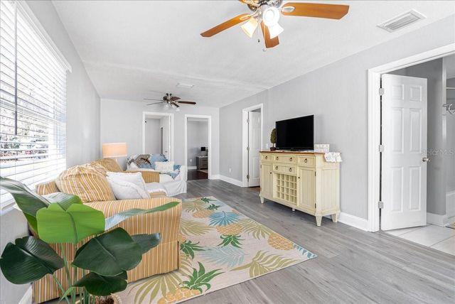 1723 KENTUCKY AVENUE, St Cloud, FL 34769