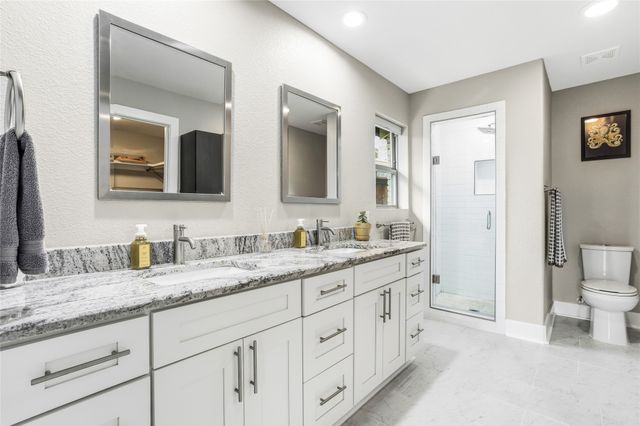 1318 Glenfield Avenue, Dallas, TX 75224