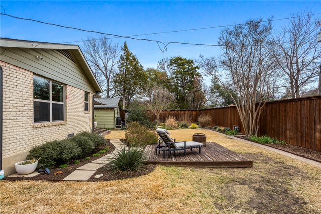 1318 Glenfield Avenue, Dallas, TX 75224