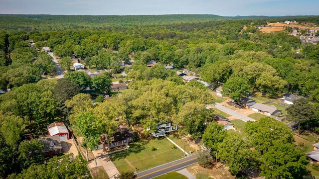 2921 Kellogg Acres Road, North Little Rock, AR 72120