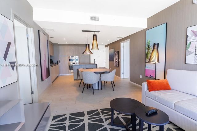 4010 S Ocean Drive R1905, Hollywood, FL 33019