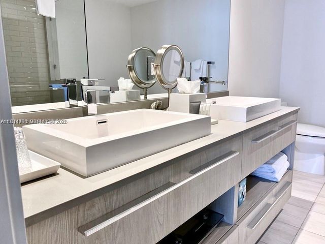 4010 S Ocean Drive R1905, Hollywood, FL 33019