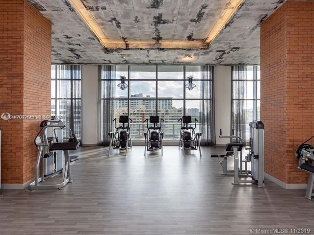 4010 S Ocean Drive R1905, Hollywood, FL 33019