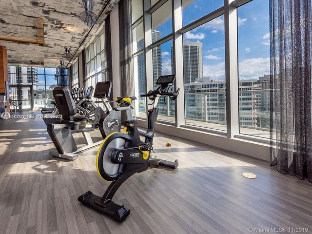 4010 S Ocean Drive R1905, Hollywood, FL 33019