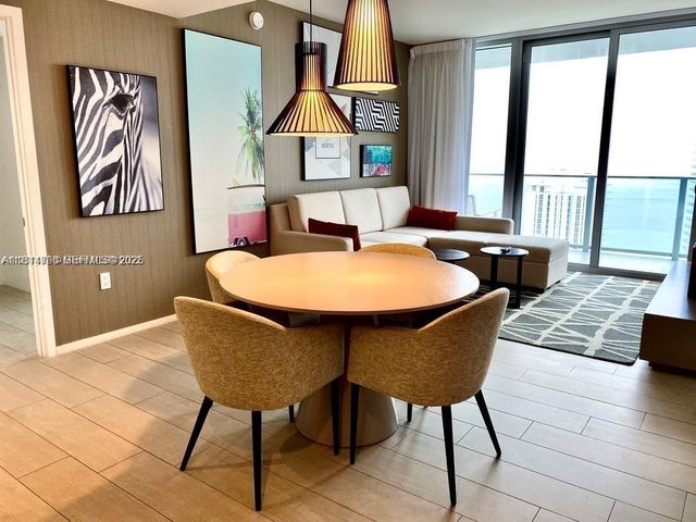 4010 S Ocean Drive R1905, Hollywood, FL 33019