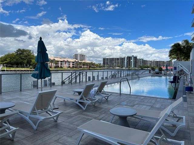 4010 S Ocean Drive R1905, Hollywood, FL 33019