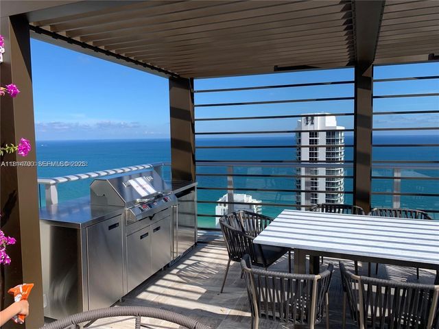 4010 S Ocean Drive R1905, Hollywood, FL 33019