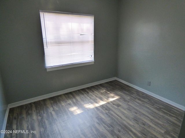 516 E 58TH Street, Jacksonville, FL 32208