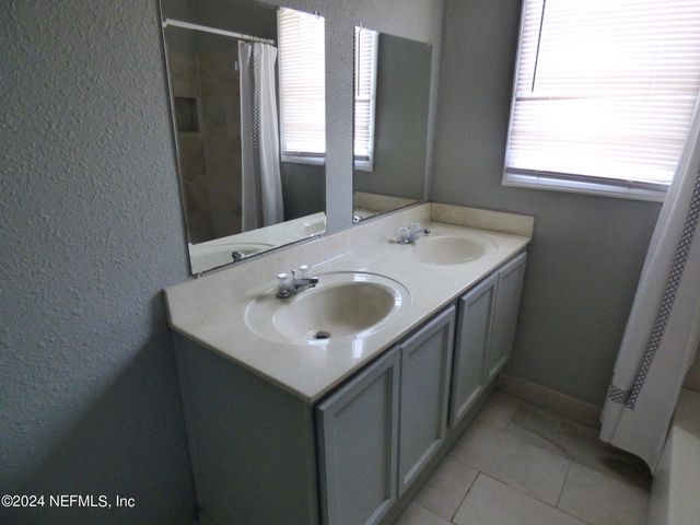 516 E 58TH Street, Jacksonville, FL 32208