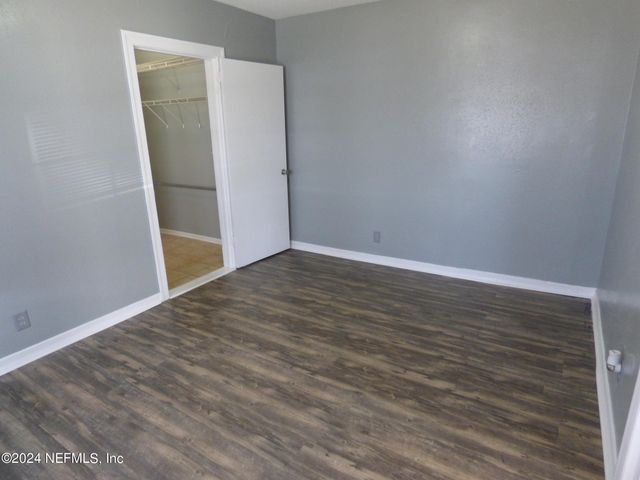 516 E 58TH Street, Jacksonville, FL 32208