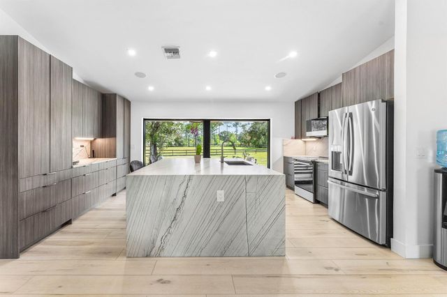 6296 188th Trail N, Loxahatchee, FL 33470