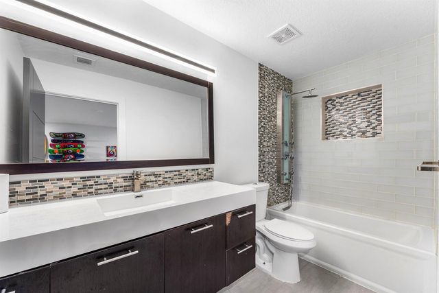 6296 188th Trail N, Loxahatchee, FL 33470